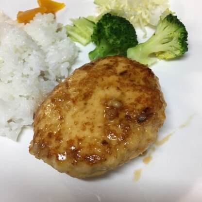 やわらかくて美味しかったです。照り焼きソースもご飯に合います！